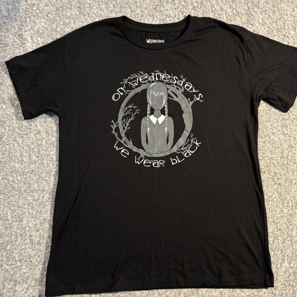 Wednesday Addams Girls XL 14/16 Graphic T-Shirt On Wednesdays We Wear Black